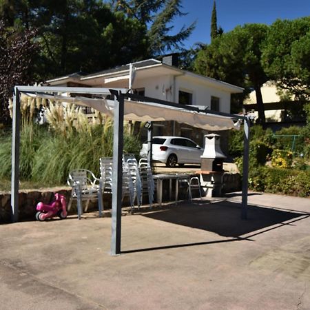 La "Casita" De La Sierra Guest House กัวดาร์รามา ภายนอก รูปภาพ
